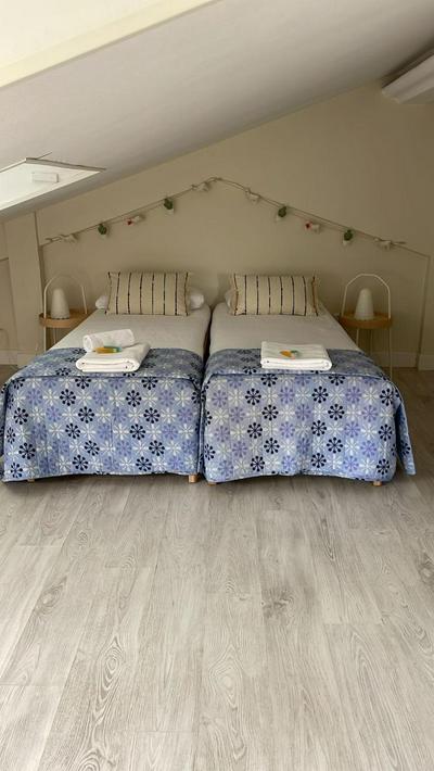 Loraitz by Smiling Rentals