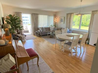 Spacious 3 Bedroom next to Thon Hotel, Storsenter Shopping, and 15 minutes to Oslo, Φωτογραφία 2