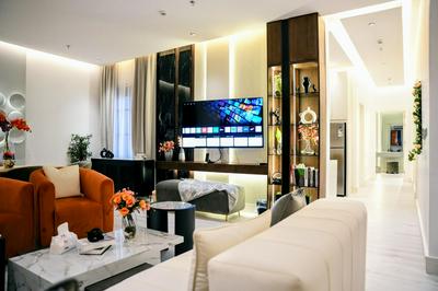 Luxury Smart Apartment E12