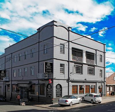 Ophirton Hotel