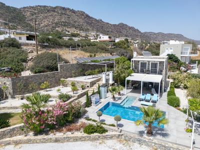 Achlia Beach Villa