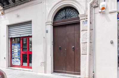 GuestHost - La Dimora dei Mille - Roomy Apartment with Terrace
