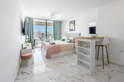 Marble Sea View Ponderosa 606