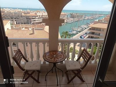 Apartamento de Calidad en Almerimar con Excelente Vista al Mar y buena Ubicacion