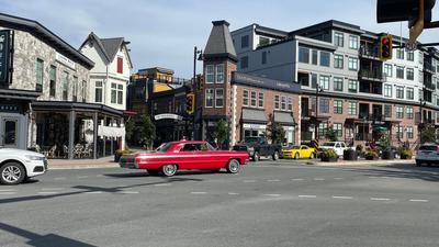King and Queen rooms -J&J Chilliwack
