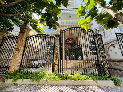 Lưu trú Vạn Lợi