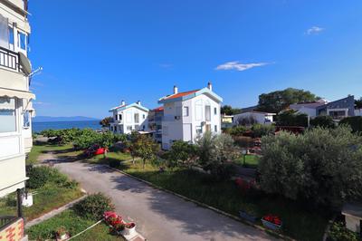 Isalos House