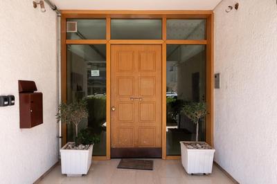 Stylish Apartment in Athens Riviera with Outdoor Patio