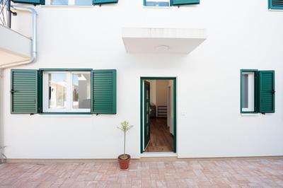 CROWONDER Apartaments Lucija