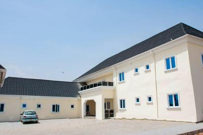 YETFEM HOTELs AND SUITES