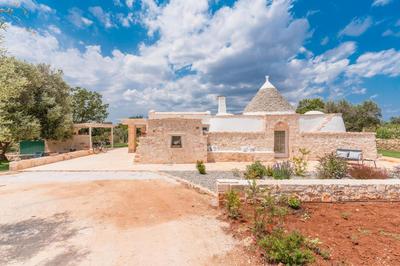 Panoramic Trullo Tramonto With Pool