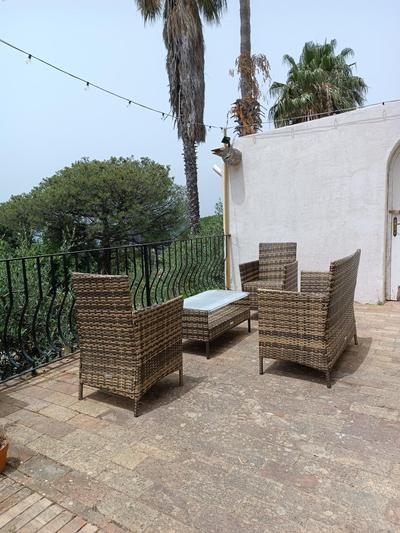 La Strelizia -Bilocale con terrazzo e vista panoramica, Ischia