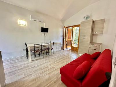Appartamento con Veranda - Zona Centrale a 650 mt dalla Mare