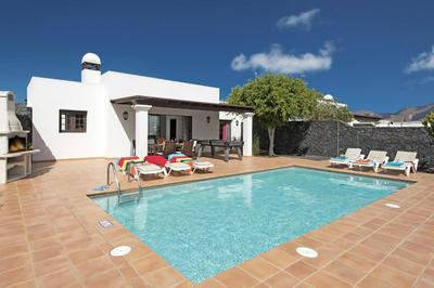 Villa Flamingo by Villa Plus