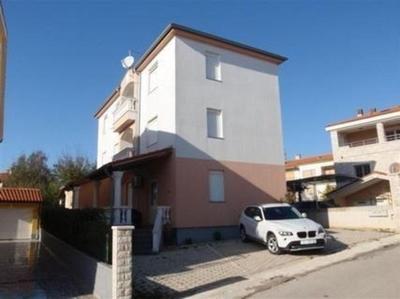 Appartement In Medulin Mit Terrasse