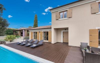 Gemütliches Ferienhaus in Juršići