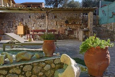 Charmantes Steinhaus In Agios Matheos