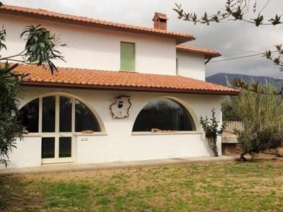 Ferienhaus in Castiglione Della Pescaia mit Garten und Grill