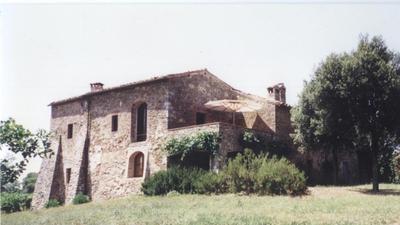 Toskana-Ferienwohnung mit Pool auf Weinberghügel