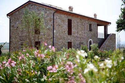 Appartement in Volterra mit Grill und Garten - b52054