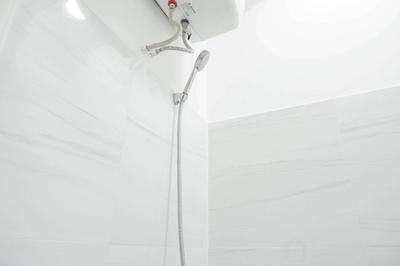 Comfort Studio at Menteng Square Apartment By Travelio