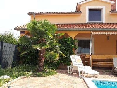 Villa Ana