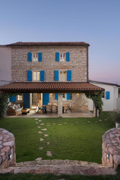 Villa Flavia Traditionelles Steinhaus Mit Pool
