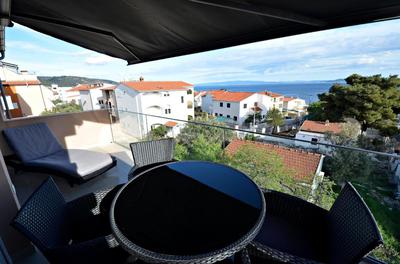 Neue Wohnung in Okrug Gornji und Meerblick