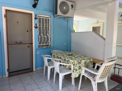 Retro Beach House