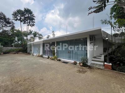 Villa Layar Selorejo Mitra RedDoorz