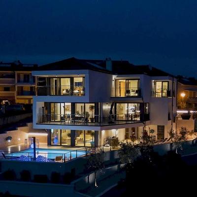The Grand View Villa
