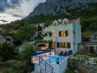 Ferienhaus in Veliko Brdo mit Privatem Pool