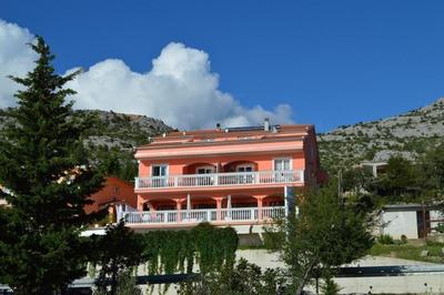 Wunderschöne Wohnung in Starigrad und Meerblick