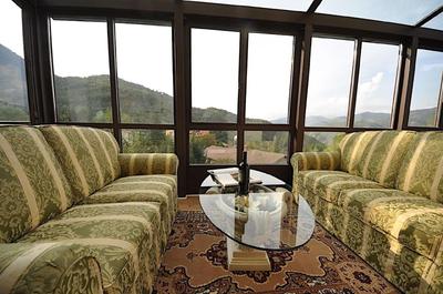 Villa La Vedetta mit Wintergarten und Whirlpool