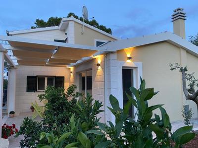 Ferienhaus für 7 Personen ca 150 qm in Arbanija, Dalmatien Mitteldalmatien