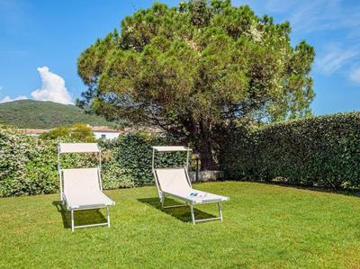 Villa Maestrale 300m from the beach