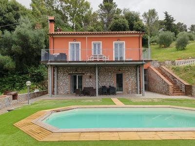 "Tulipano" villa con piscina privata e bella vista