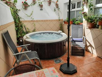 Apartment mit Whirlpool und Gemeinschaftsterrasse