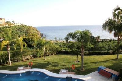 Ferienwohnung mit Terrasse, Pool und Garten