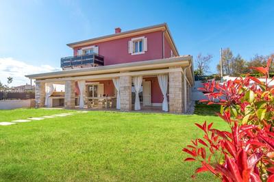 Villa Violette Mit Pool Nahe Stadtzentrum