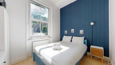 Superior 1 - Bed Apartment in Maida Vale