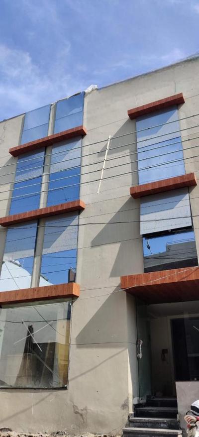 stayEZ Studio Apartments