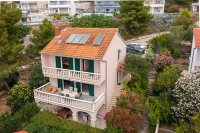 Villa Eden - Private Beachfront House with Pool