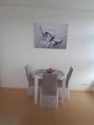 APARTMENTs LEONARDO