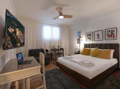 Modern Semi Basement in Kolonaki