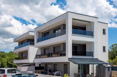 Stella & Gloria apartments with balcony