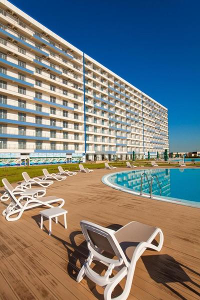 Blooming by the Sea - camere cu vedere frontală spre mare