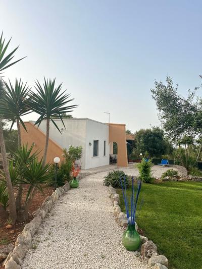 Villa mara