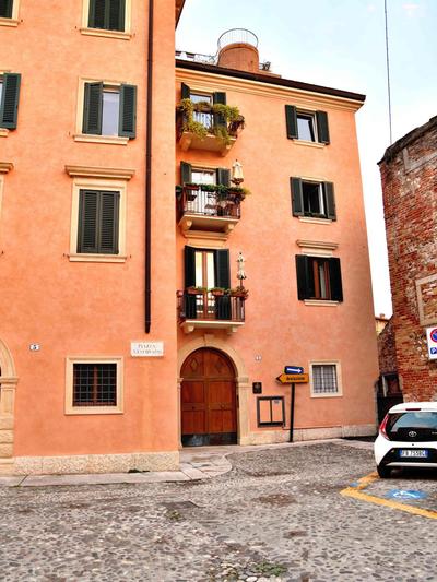 Regal House Verona Vescovado