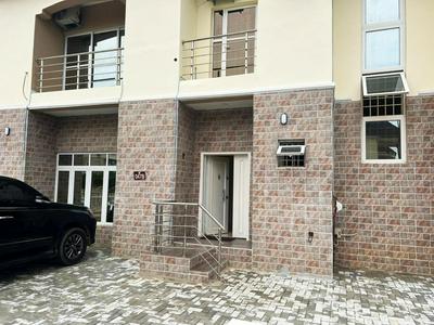 Ayinde Homes